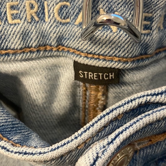 American eagle ripped jeans - Picture 4 of 7